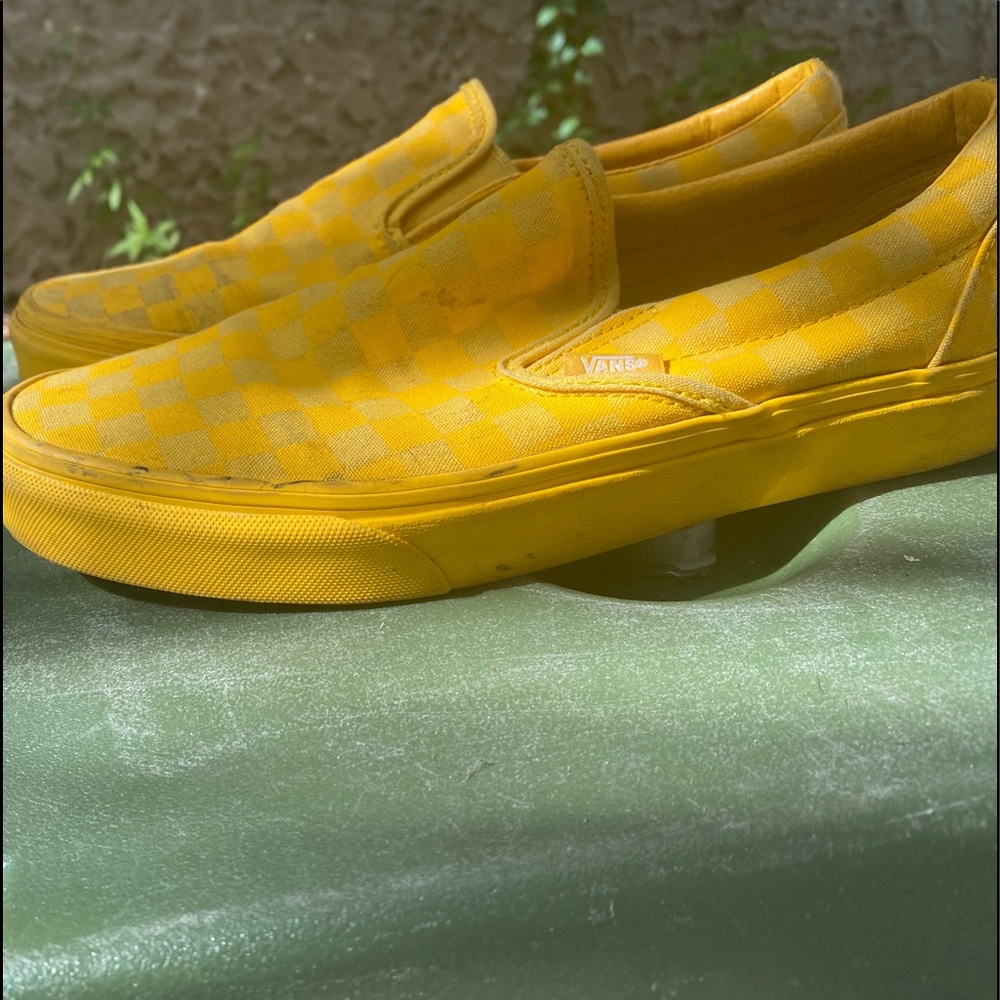 yellow checkered vans